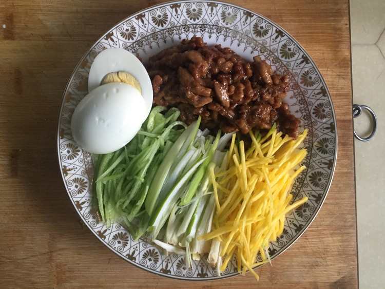 京酱肉丝的做法