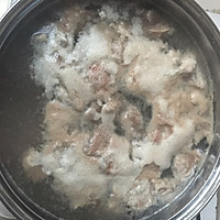 西红柿炖牛腩面的做法图解2