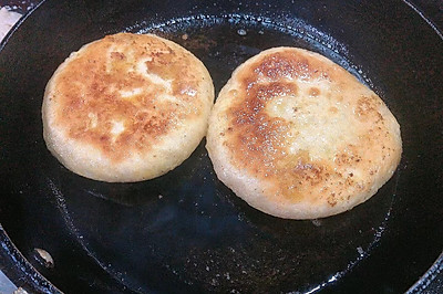 松软的豆腐饼