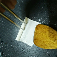 寿司(含有寿司醋的做法和卷寿司的技巧)的做法图解3