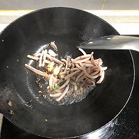 #做饭吧！亲爱的#爆炒青椒鱿鱼丝的做法图解7