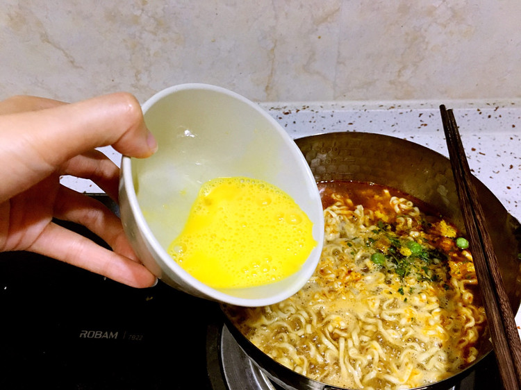 煮泡面的做法