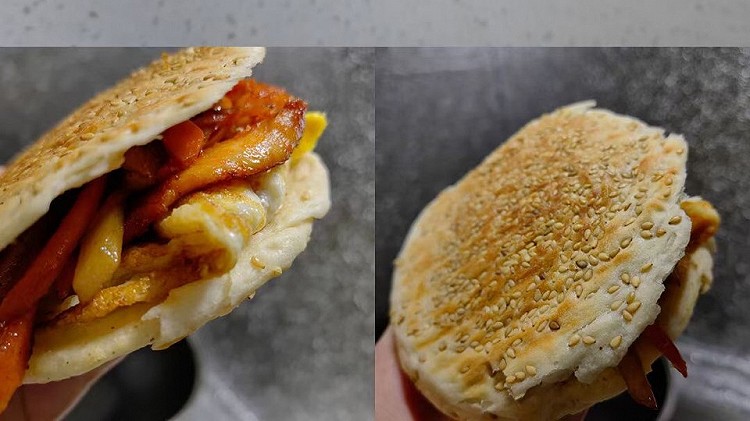 发面椒盐芝麻烧饼的做法