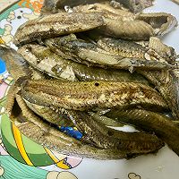 干煸泥鳅的做法图解5