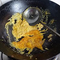 熟蛋黄什锦蛋炒饭的做法图解5