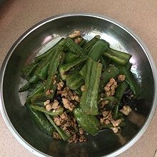 肉末虎皮青椒