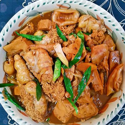 红烧鱼籽鱼泡炖豆腐