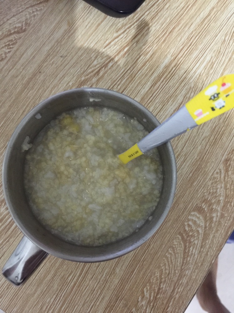 香焦小米饭（1岁以类宝宝辅食）的做法
