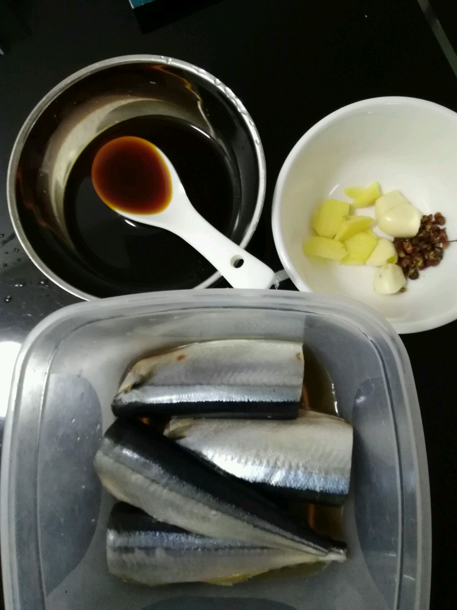 烤秋刀鱼怎么做_烤秋刀鱼的做法_尝尝好味道_豆果美食