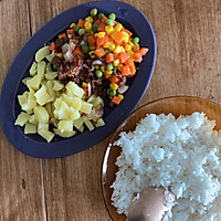 怀念成都的铜锅洋芋饭的做法图解1