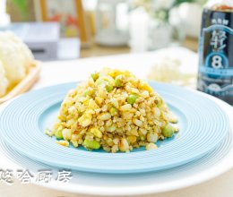 刘畊宏女孩们最爱的菜-无米蛋炒饭的做法