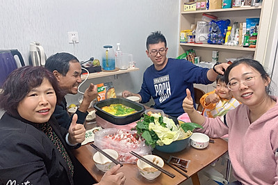 家乐火锅幸福就是一家人团坐涮火锅！