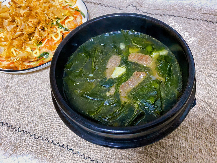 冬季暖胃：韩式海带汤的做法