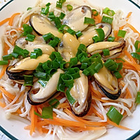 #让宝贝爱上每一顿饭#葱油海虹（淡菜）的做法图解7