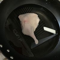 虫草花鸭腿老汤的做法图解2