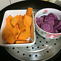 健康朝食--南瓜紫薯发糕的做法图解1