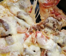 圣女果玉米肠羊肉片披萨的做法