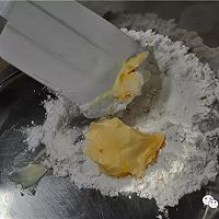 叁拾而立烘焙学院：超火的蛋黄酥制作教程（图文&视频）的做法图解4