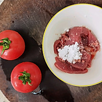 #吃出健康，解决假胖#番茄牛肉汤的做法图解1