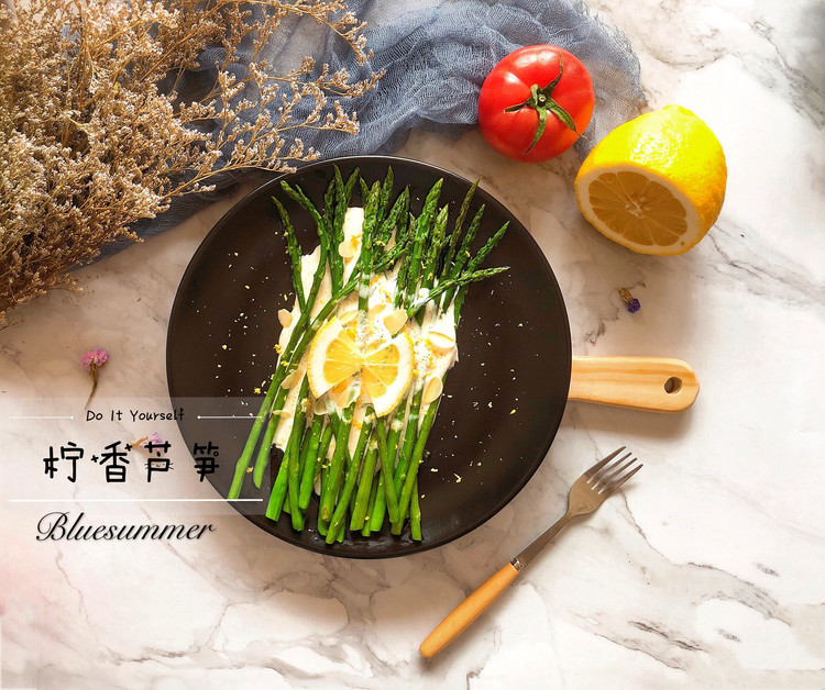 柠香煎芦笋的做法