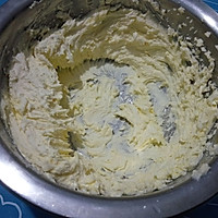奶味卡通饼干的做法图解1
