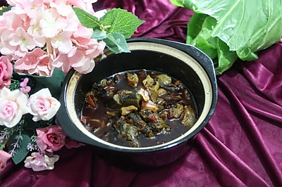 腌菜烧鳝鱼
