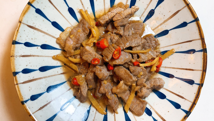 极简｜小炒黄牛肉