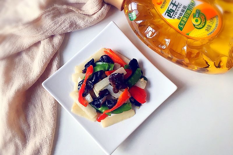 Stir fried with fresh vegetable