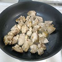 红烧鸡肉土豆的做法图解5