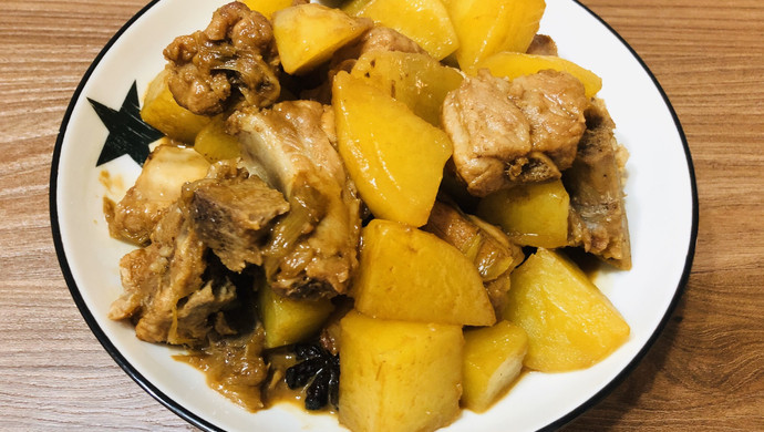 家的味道-土豆炖排骨