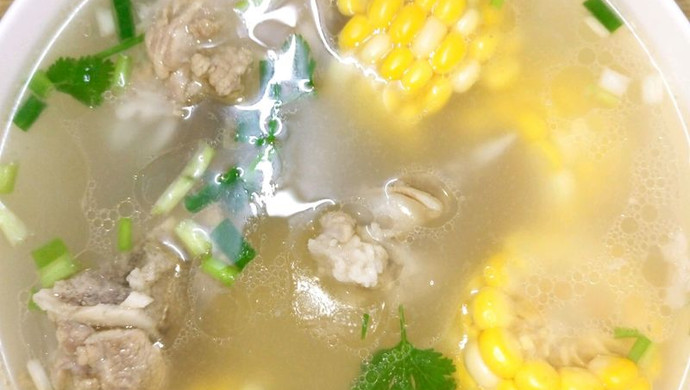 玉米筒子骨汤