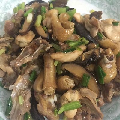 香菇滑鸡