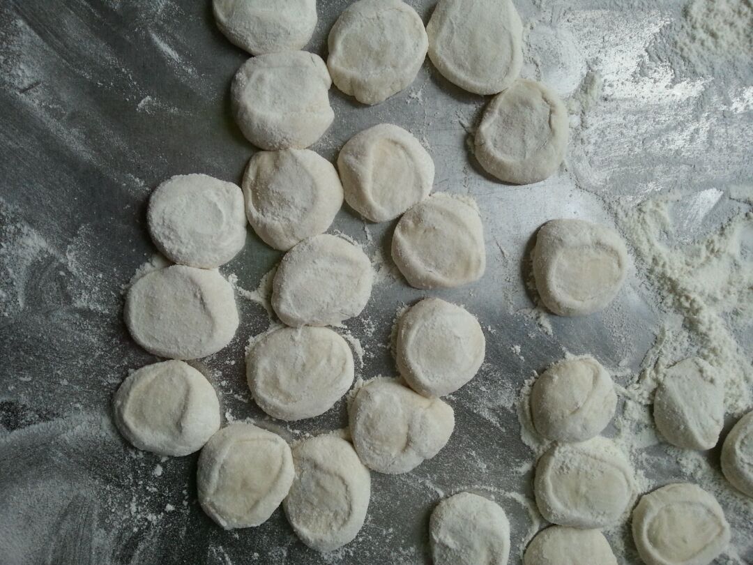 酸菜猪肉蒸饺(全程DIY)的做法图解7