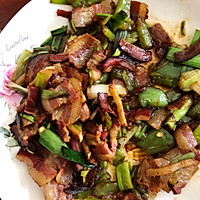 蒜苗炒腊肉的做法图解5