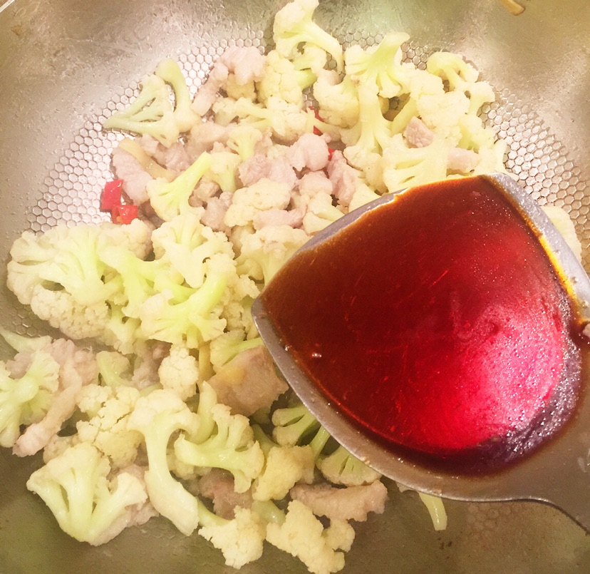 花菜炒肉片的做法图解7