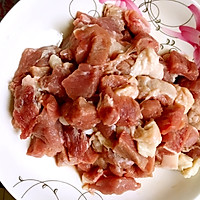 红烧牛肉笋子的做法图解2