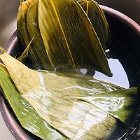 豆沙粽子的做法图解4