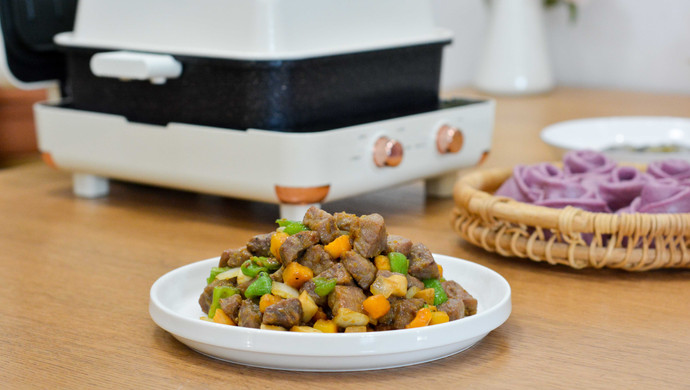 黑椒牛肉粒