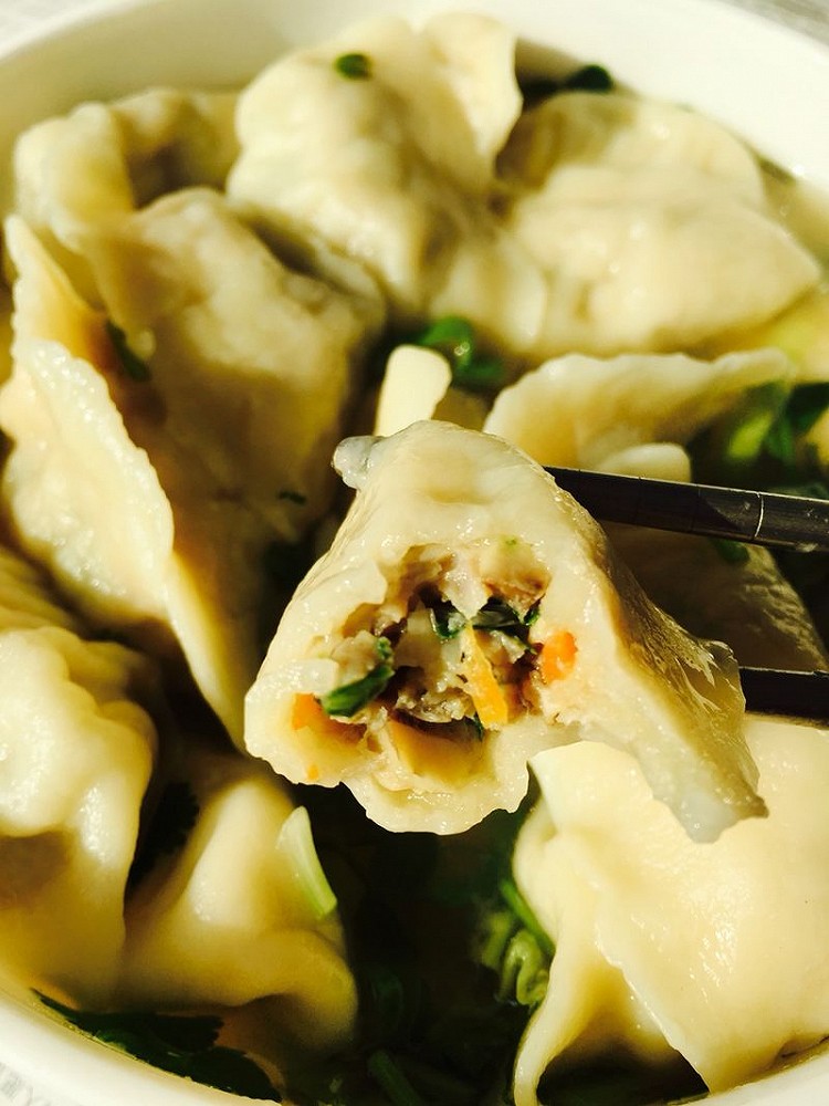 猪肉香菇青菜馅饺子的做法