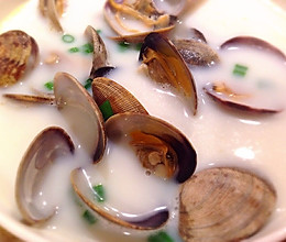 牛奶蛤蜊汤的做法