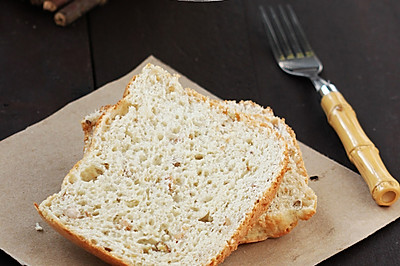 奶香栗子面包
