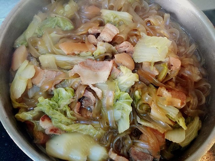 猪肉炖粉条的做法