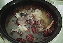 菌菇乌鸡汤的做法
