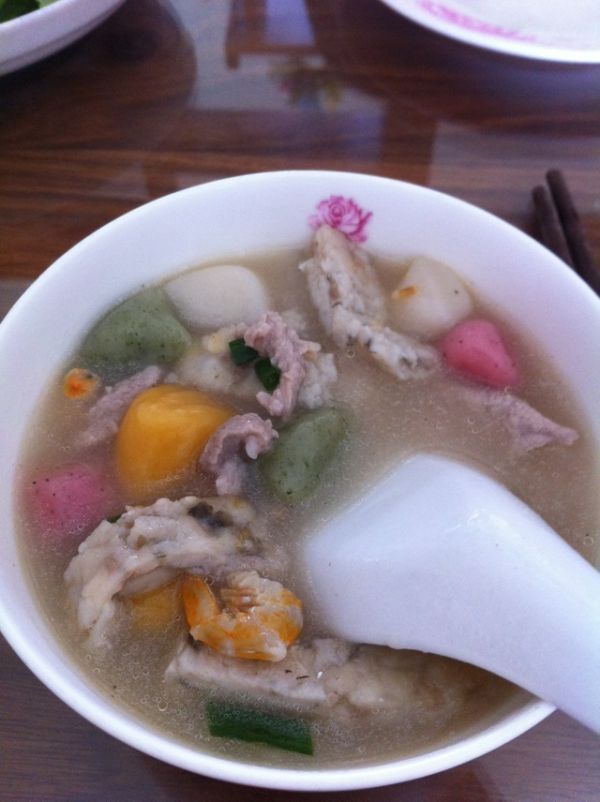 五彩海味糯米丸子