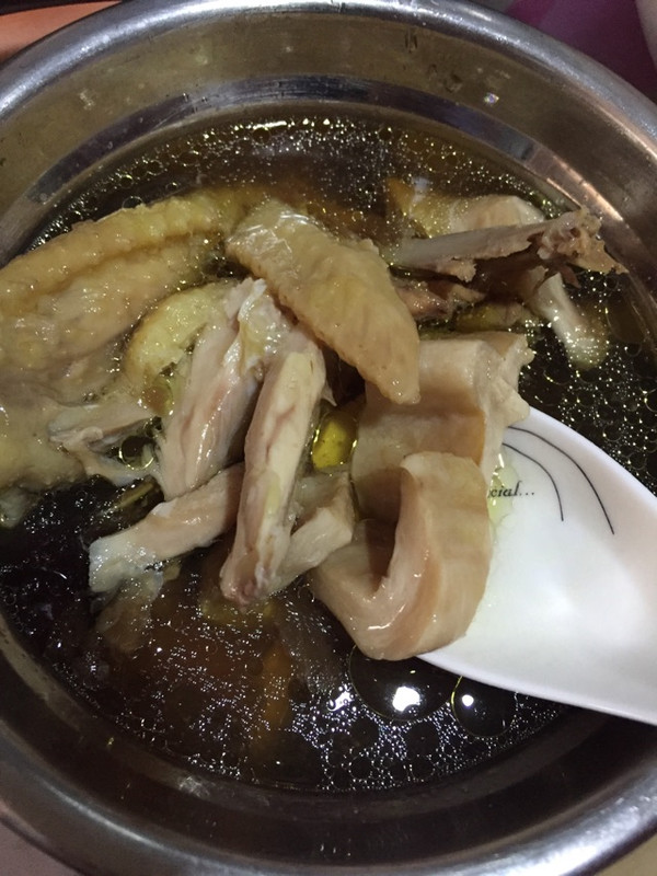 新西兰鱼胶鸡汤（产后月子餐，美容养颜，伤口恢复）