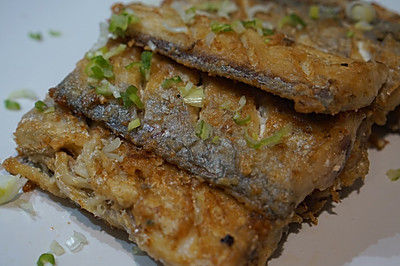 香煎刀鱼——《奶奶的菜》第一期