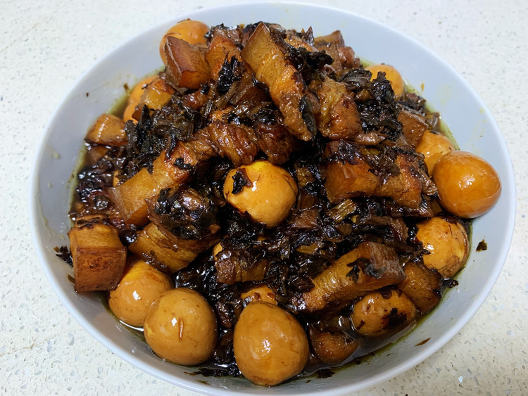 梅干菜烧肉～第一次做就成功的美味的做法