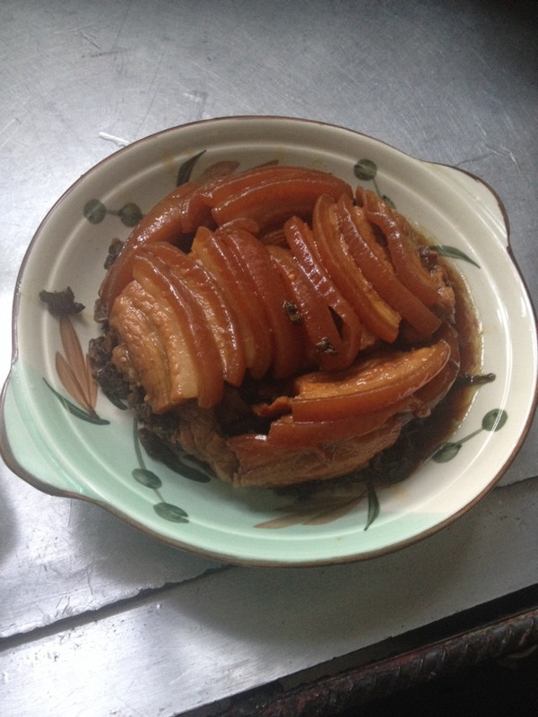 川香咸菜扣肉