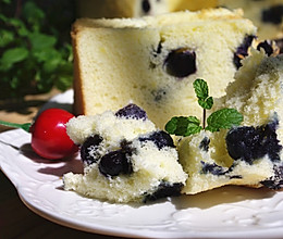 蓝莓戚风蛋糕#东菱魔法云面包机#的做法