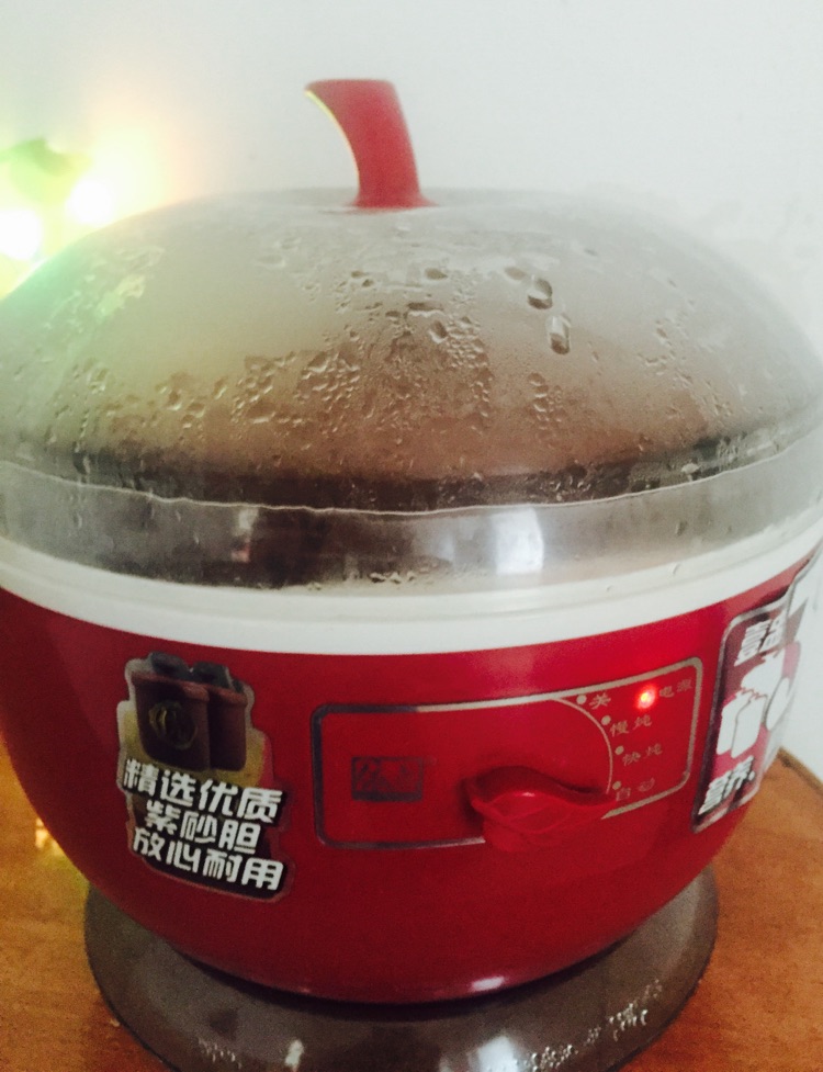 香梨红枣冰糖燕窝